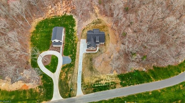 2442 Farmwood Lane, Asheboro, NC 27205