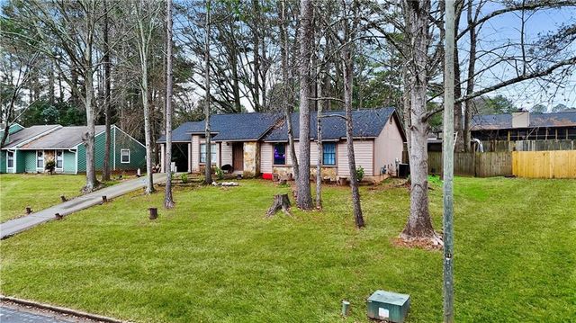 8789 Parliament Place, Jonesboro, GA 30238