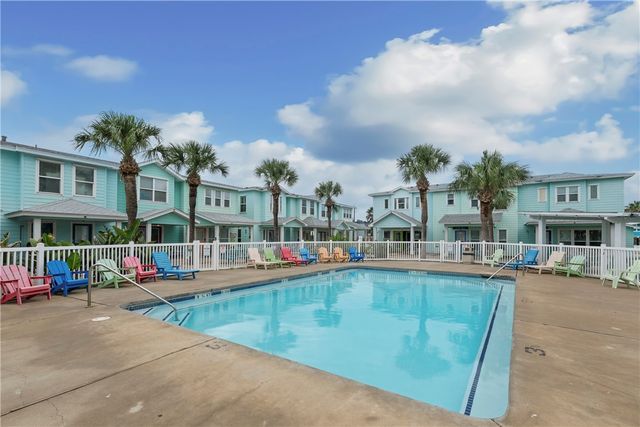 2120 11th St 302, Port Aransas, TX 78373