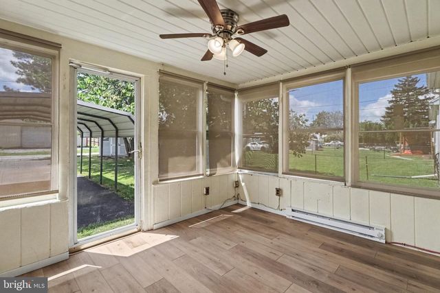 1232 ELM ST, York, PA 17403