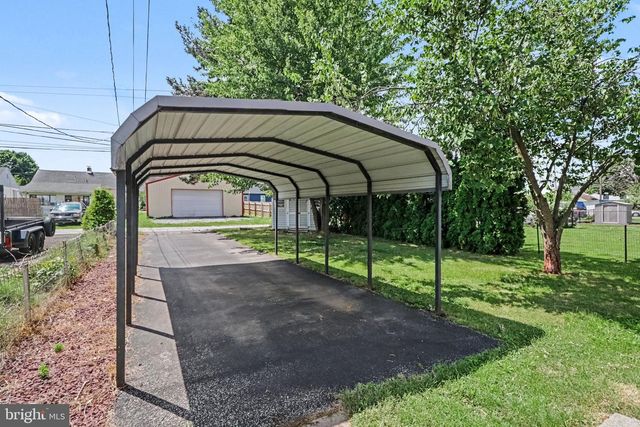 1232 ELM ST, York, PA 17403