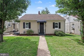 1232 ELM ST, York, PA 17403