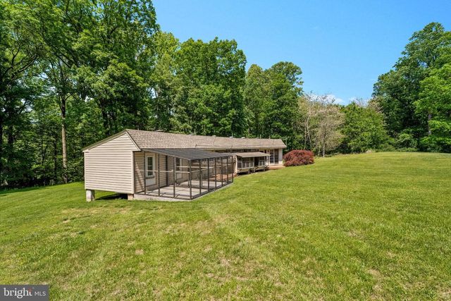 150 MINK HOLLOW RD, East Fallowfield Township, PA 19320