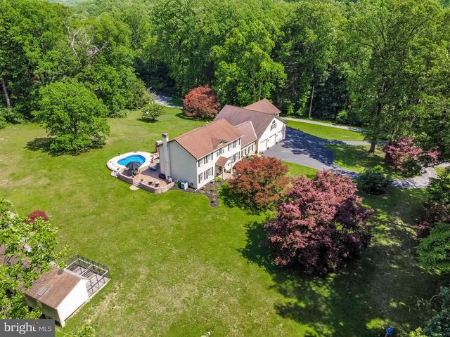 150 MINK HOLLOW RD, East Fallowfield Township, PA 19320