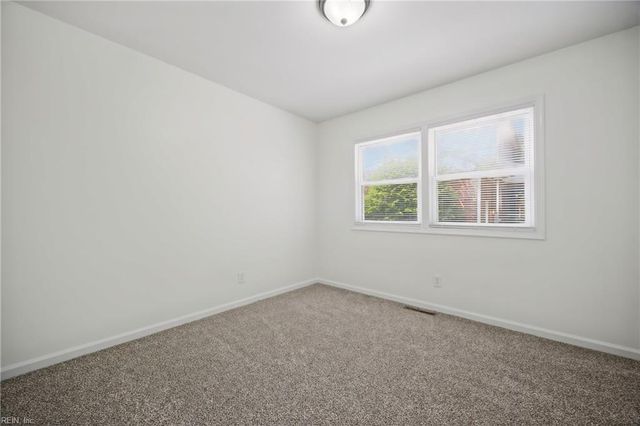 117 Gawain DR, Newport News, VA 23602