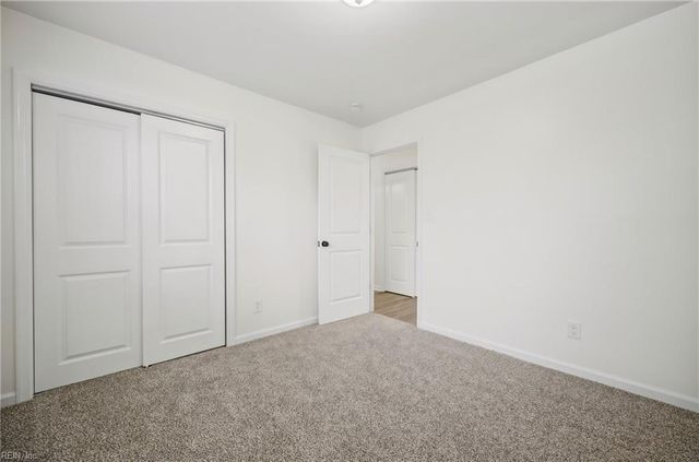 117 Gawain DR, Newport News, VA 23602