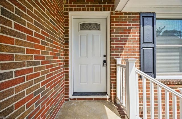 117 Gawain DR, Newport News, VA 23602