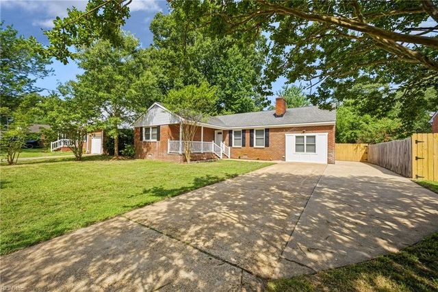 117 Gawain DR, Newport News, VA 23602