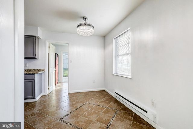 1113 WILLIAMSBURG RD, Lancaster, PA 17603