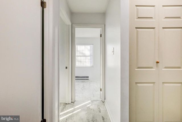 1113 WILLIAMSBURG RD, Lancaster, PA 17603