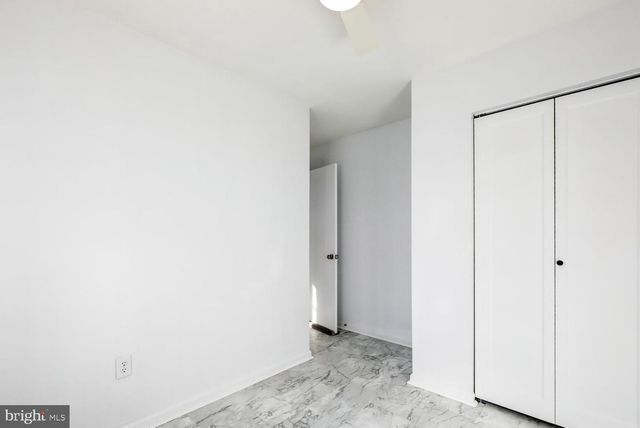 1113 WILLIAMSBURG RD, Lancaster, PA 17603