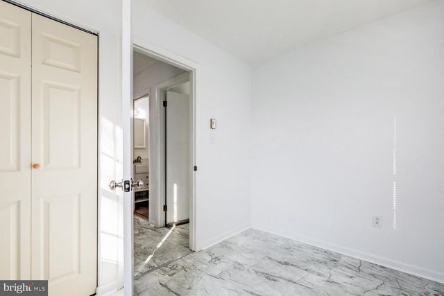 1113 WILLIAMSBURG RD, Lancaster, PA 17603