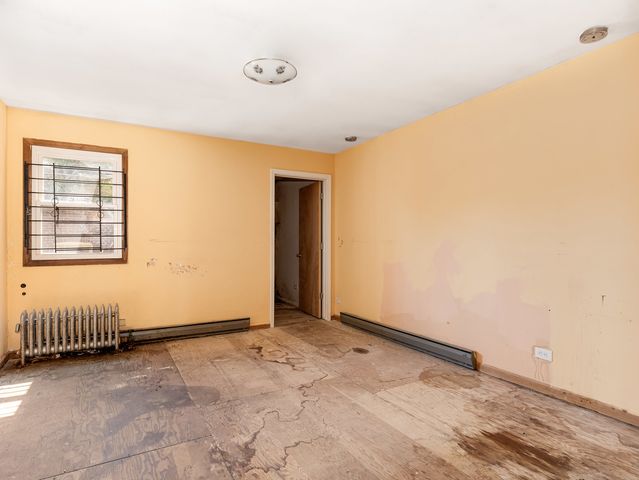 8153 S Eberhart Avenue, Chicago, IL 60619