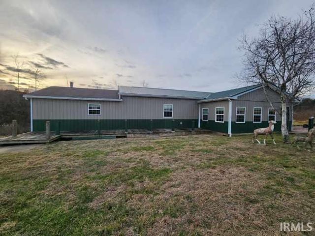 10707 N Jones Gap Road, Edwardsport, IN 47528