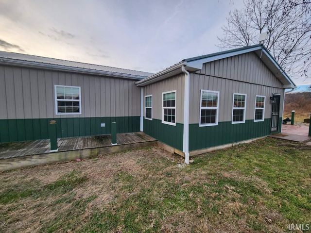 10707 N Jones Gap Road, Edwardsport, IN 47528