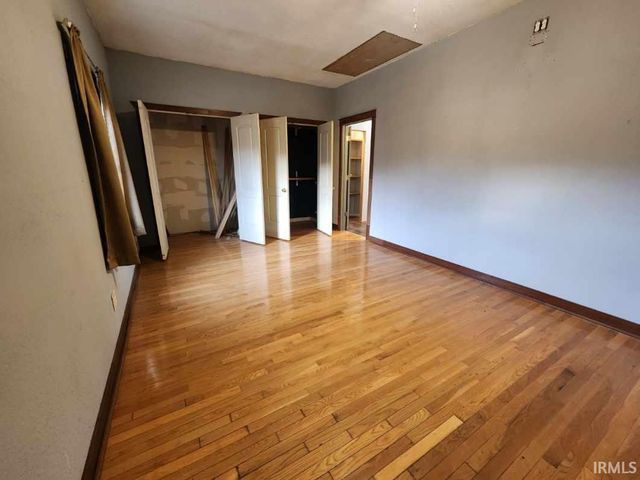 10707 N Jones Gap Road, Edwardsport, IN 47528