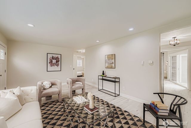 2408 6th Street, Everett, WA 98201