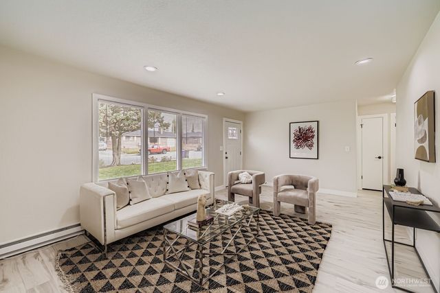 2408 6th Street, Everett, WA 98201