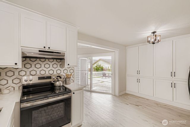 2408 6th Street, Everett, WA 98201