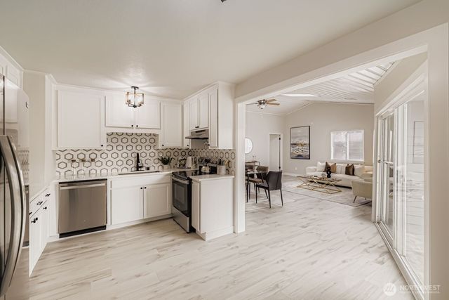 2408 6th Street, Everett, WA 98201