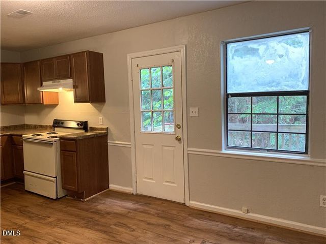 1427 Cherrycrest Drive, Durham, NC 27704
