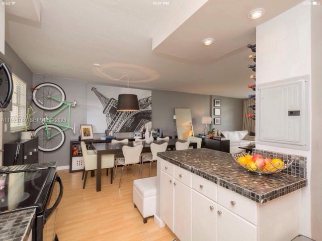 947 Lenox Ave 404, Miami Beach, FL 33139