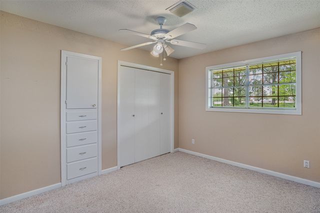 2564 Swan Lake Road, Bossier City, LA 71111