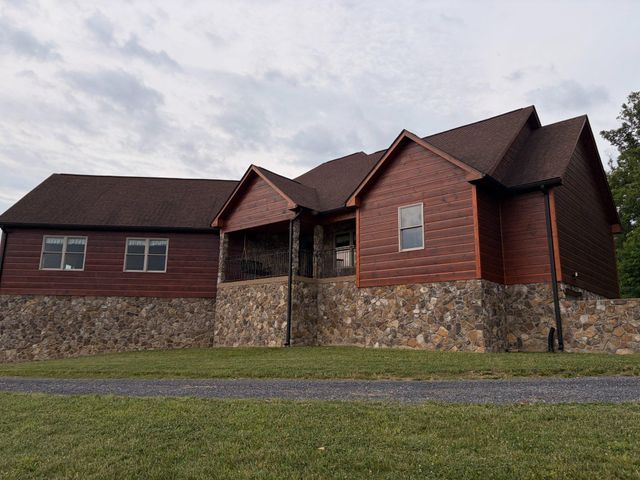 1996 BUCK MOUNTAIN RD, Bentonville, VA 22610