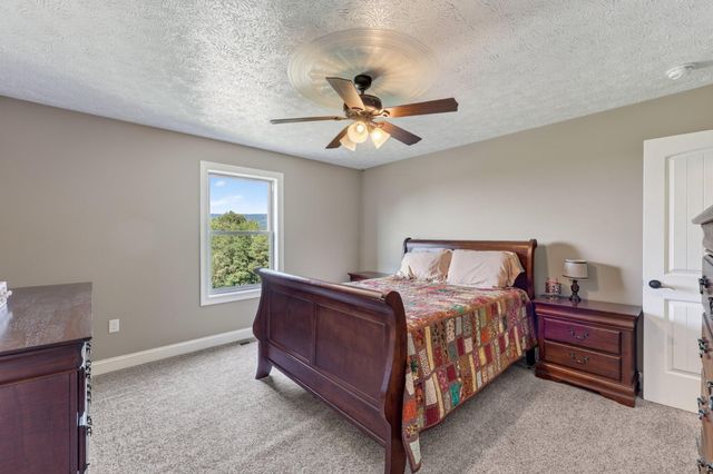 1996 BUCK MOUNTAIN RD, Bentonville, VA 22610