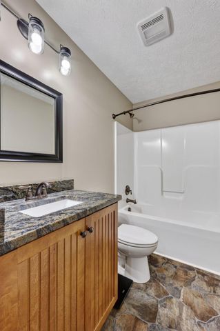 1996 BUCK MOUNTAIN RD, Bentonville, VA 22610