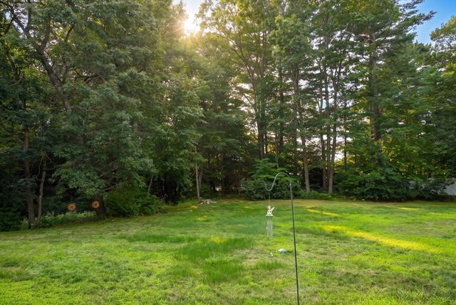 42 Clear Pond Road, Lakeville, MA 02347