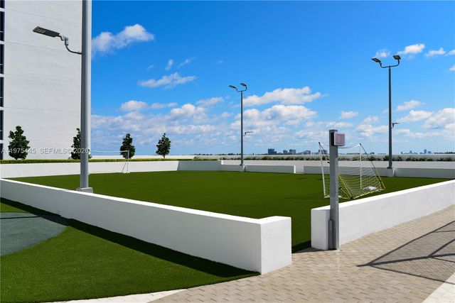 16385 Biscayne Boulevard 2920, North Miami Beach, FL 33160