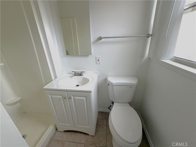 13944 Sayre Street, Sylmar, CA 91342
