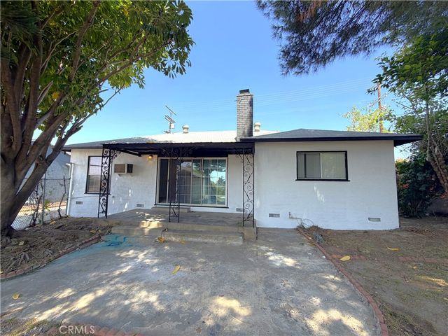 13944 Sayre Street, Sylmar, CA 91342