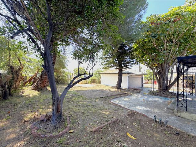 13944 Sayre Street, Sylmar, CA 91342
