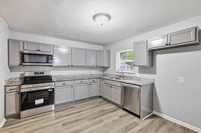 2129 Gaylord Drive, Dallas, TX 75227