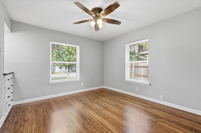 2129 Gaylord Drive, Dallas, TX 75227
