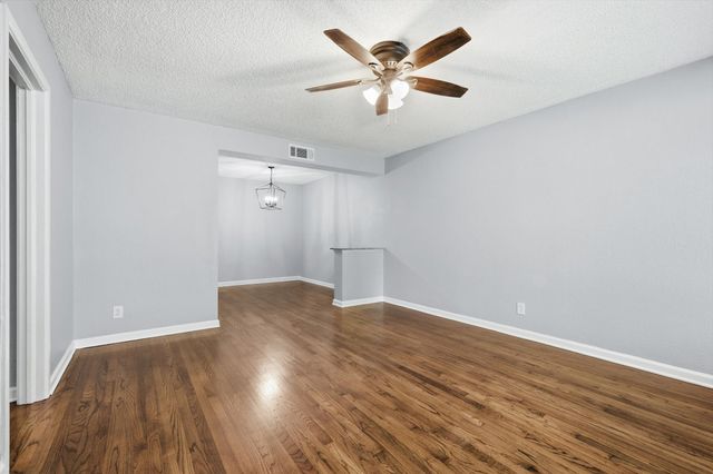 2129 Gaylord Drive, Dallas, TX 75227