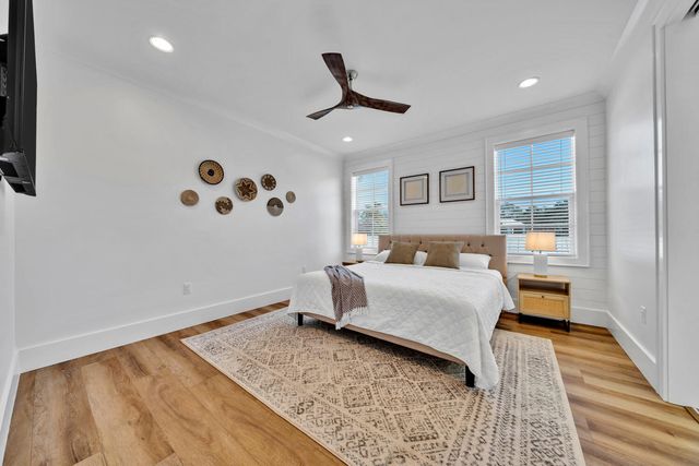 54 Vicki Street, Santa Rosa Beach, FL 32459