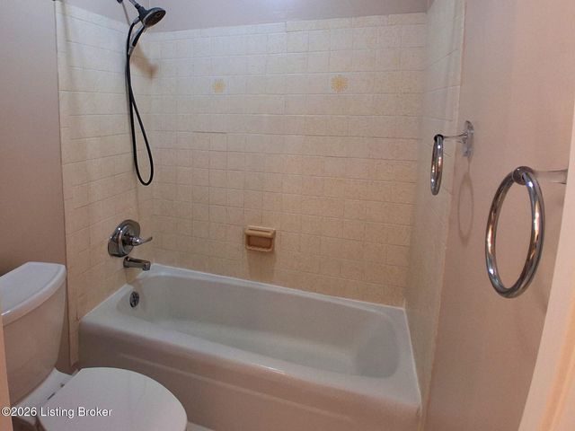 1935 Gardiner Ln H117, Louisville, KY 40205