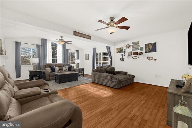 851 N SHORE DR, Glen Burnie, MD 21060