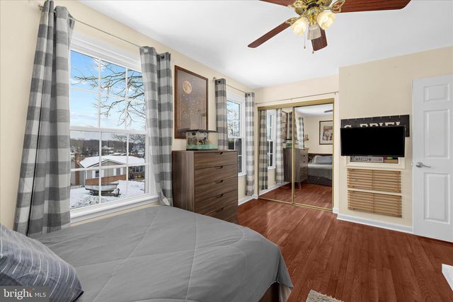 851 N SHORE DR, Glen Burnie, MD 21060