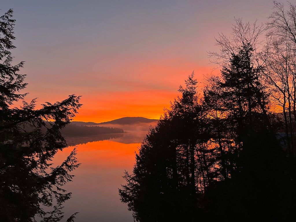 163 North Shore Road, New Durham, NH 03855