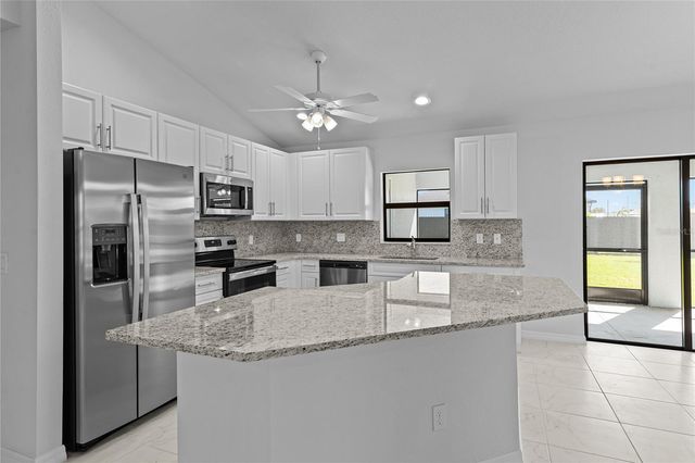 710 NW 2ND LANE, Cape Coral, FL 33993