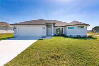 710 NW 2ND LANE, Cape Coral, FL 33993