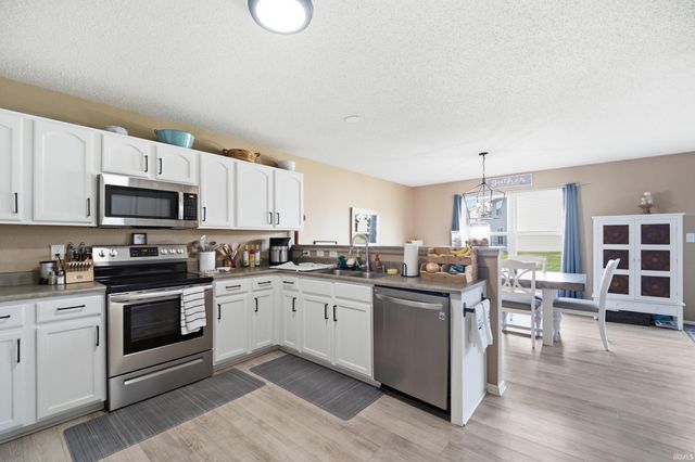 12634 Old Pond Road, Noblesville, IN 46060