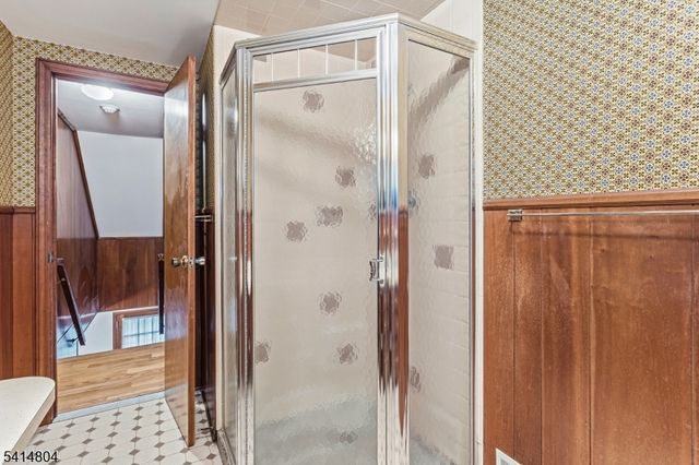 336 W Crescent Pkwy, South Plainfield Boro, NJ 07080