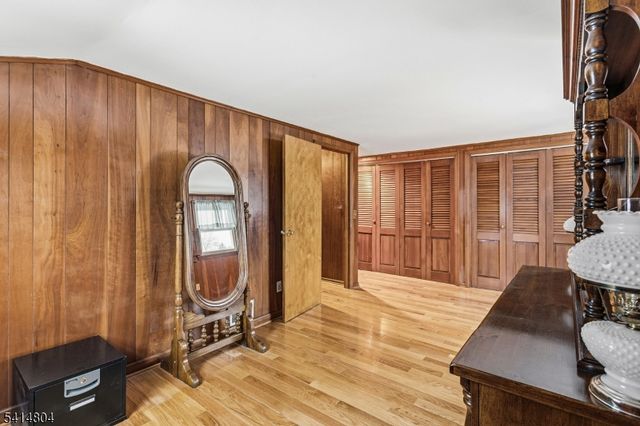 336 W Crescent Pkwy, South Plainfield Boro, NJ 07080