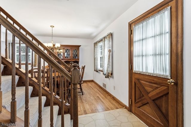 336 W Crescent Pkwy, South Plainfield Boro, NJ 07080