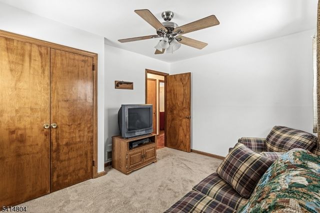 336 W Crescent Pkwy, South Plainfield Boro, NJ 07080